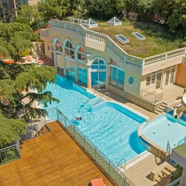 Résidence les Tourelles, hotel v destinaci Sainte-Maxime