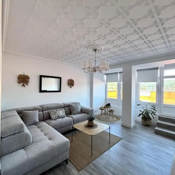 Ollos da Ria, Hotel in Corcubión