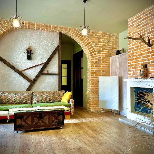 The Sunny Guest House of Veliko Tarnovo-Amazing View, Top Location, hotel v destinaci Veliko Tărnovo