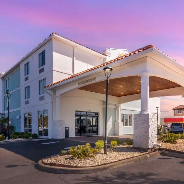 Surf and Sand Fernandina Beach at Amelia Island, Ascend Hotel Collection - Formerly Comfort Suites, hotel in Fernandina Beach