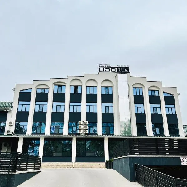 LidoLux, hotel en Bălţi