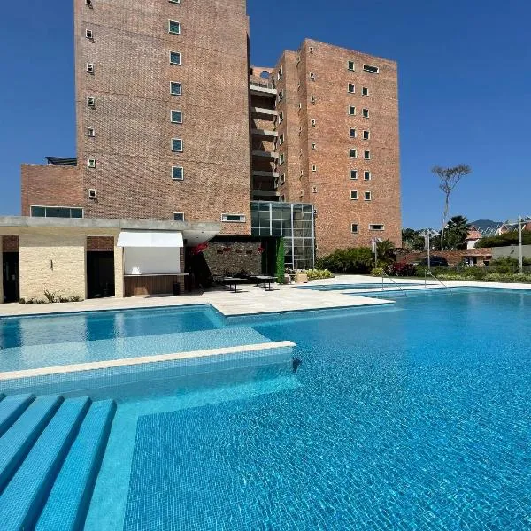 Hotel Manantial Valencia、バレンシアのホテル