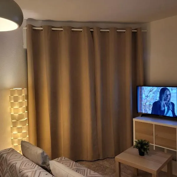 Apartamentos Turísticos Buenavista, hotel v destinaci La Robla