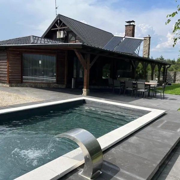 Dom Przy Lesie, hotel v destinaci Dziadkowo