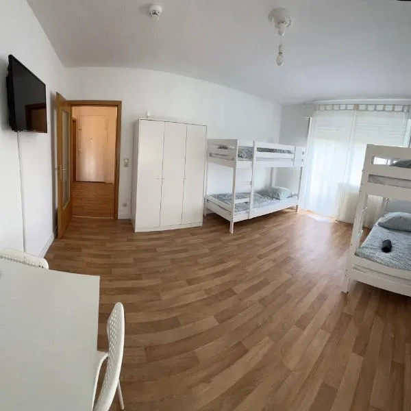 Ferienwohnungen Uhrturm, hotel v destinaci Oppenheim