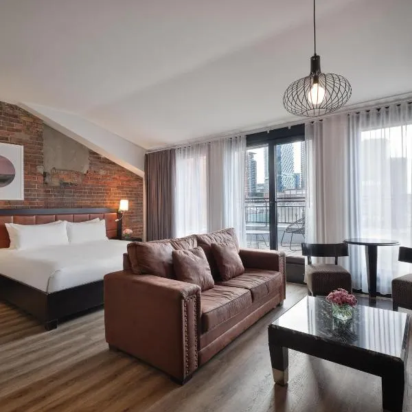 Hotel Place D'Armes, hotel v Montrealu