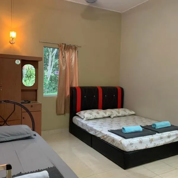 Ginger Guest Room, hotel v destinaci Kuala Tahan