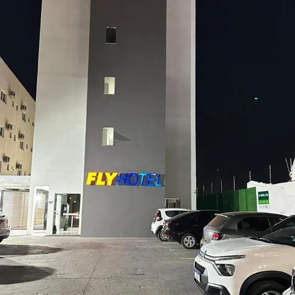 Hotel Fly - Aeroporto Cuiabá, מלון בSanto Antonio do Rio Abaixo