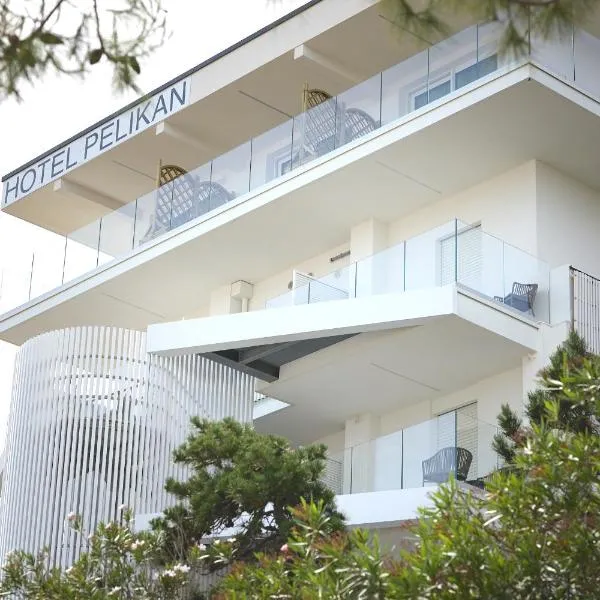 Hotel Pelikan, hotel em Lignano Sabbiadoro