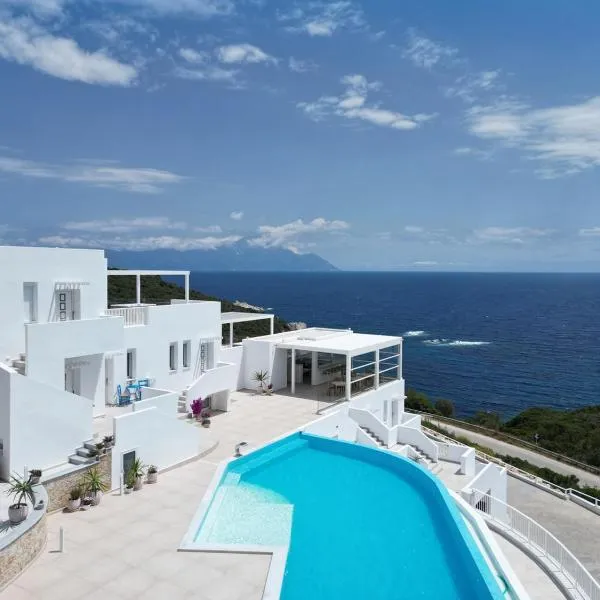 Cavo del Sol, hotel v destinaci Sarti