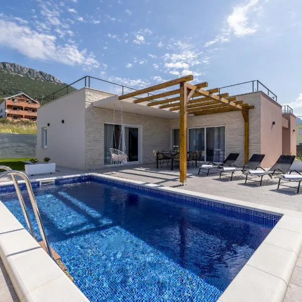 Villa Teuta, Hotel in Kastel Stari