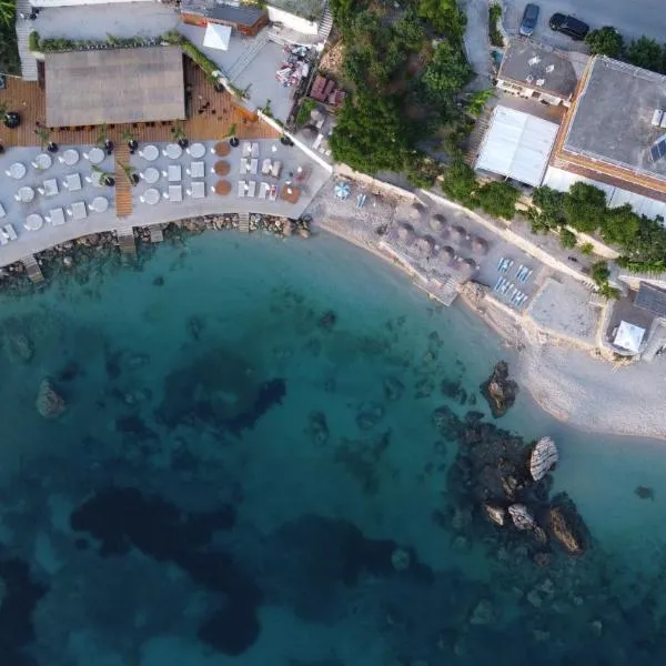 Vila Rahmi & Veli Dervishaj, hotel v destinaci Vlorë
