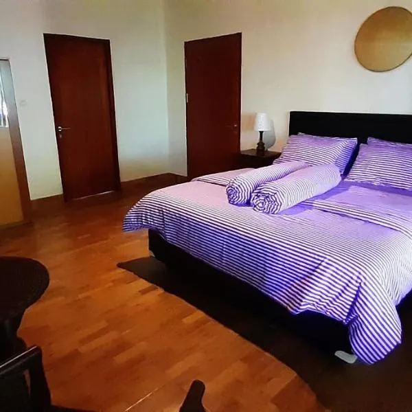 Rumah Pantai Patang, hotel v destinácii Jati