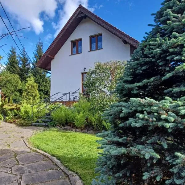 Sudecka Ostoja z Balią i Sauną, khách sạn ở Lubawka
