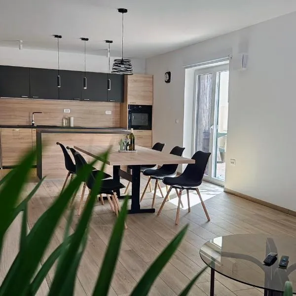 Apartment MoiRai, hotel in Gračišče