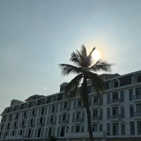 Ao Tien Harbour Boutique Hotel, hotel v destinaci Hà Cái