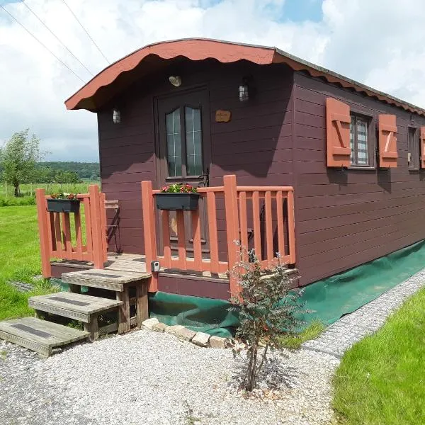 Monts de flandre insolite, hotel v destinaci Berthen