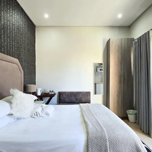 Sea Views on 14th, hotel v destinaci East London