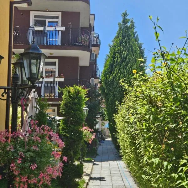 Guest House Ivy, hotel in Ravda