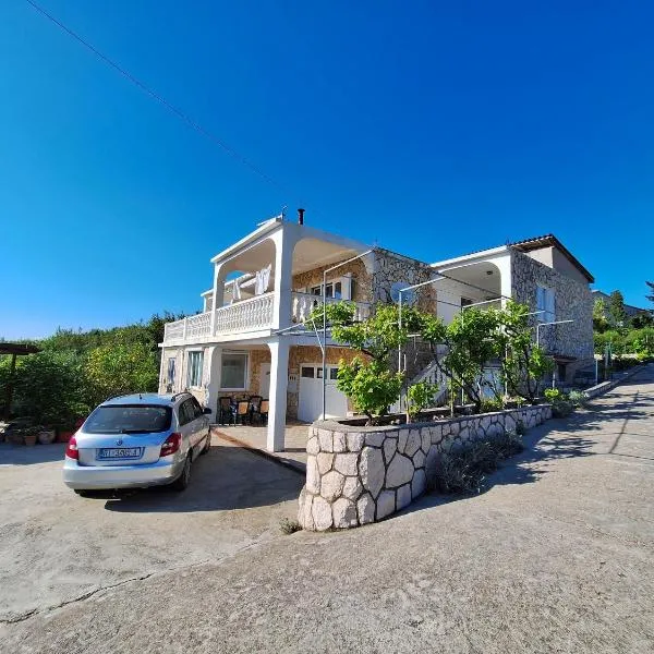 Apartments Mirko R, hotel Loparban