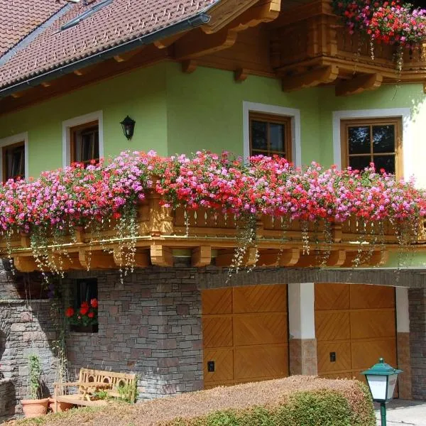 Landhaus Brugg, hotel v destinácii Eisentratten