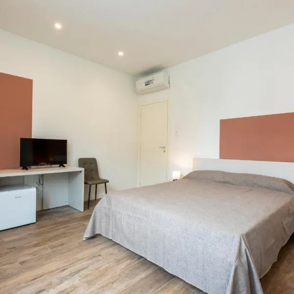 IARSERA rooms and apartment, hotelli kohteessa Lucca