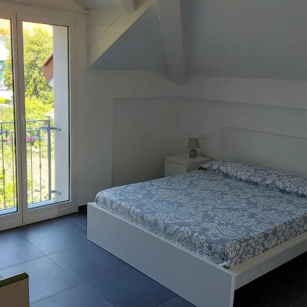 B&B La casa al mare di MatiGiò "Camera M", hotel in Pietra Ligure