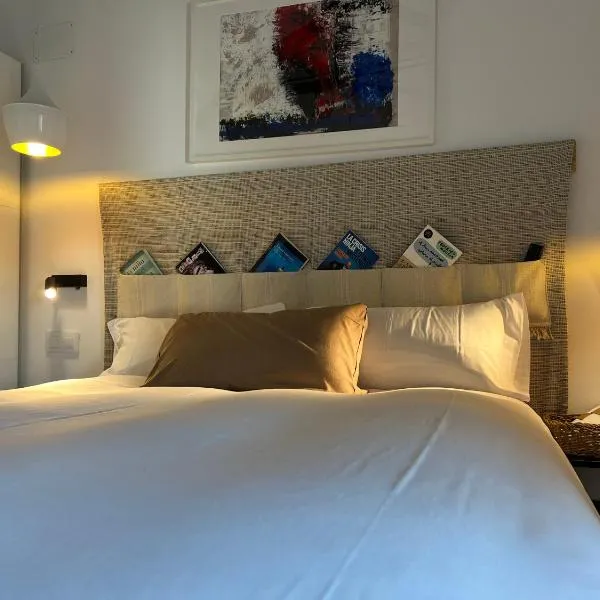 2A-Precioso Apartamento en pleno centro. A estreno, hotel en Alcázar de San Juan