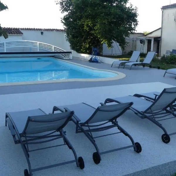 Campagne Océan, hotel in Montroy