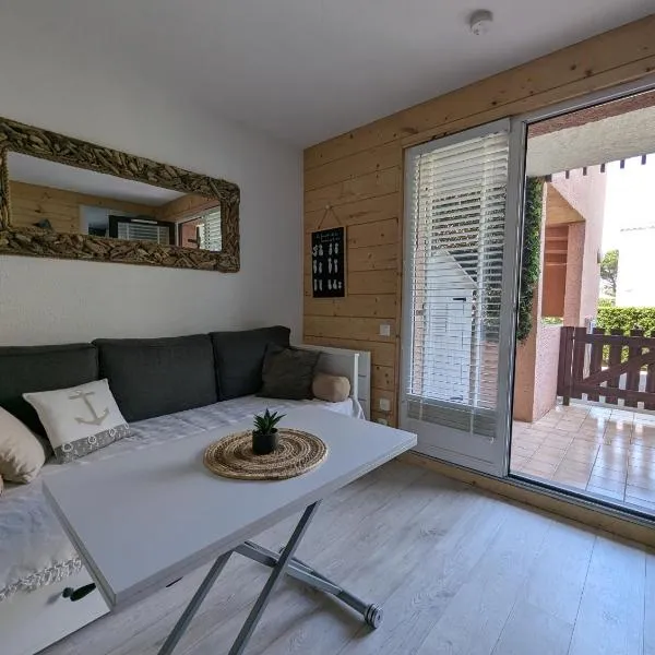 Appartement bord de mer, piscine et Wifi – hotel w mieście Saint-Cyprien