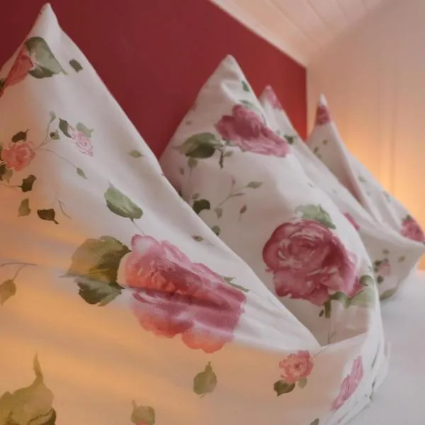 Gästezimmer Schupanez, hotel v destinaci Leutschach