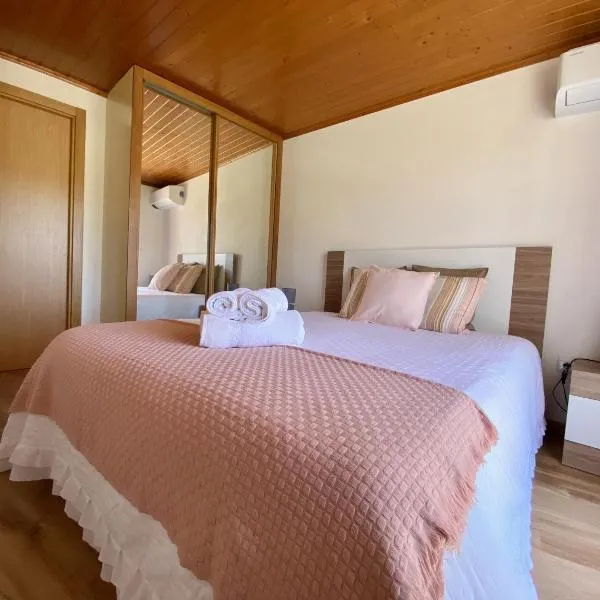 Casinha da Ti'Augusta, hotel v destinaci Lamego