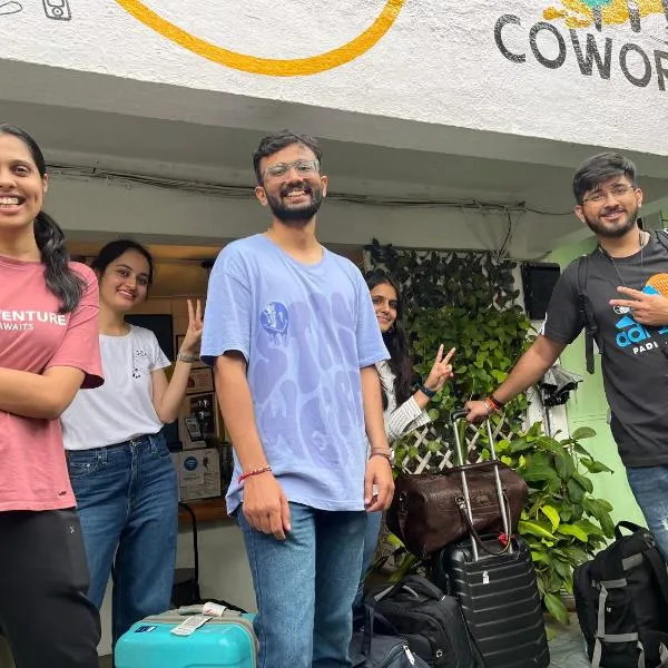 HOSHTEL99 - PRIME - Stay, Cowork and Cafe, hotel v destinaci Puné