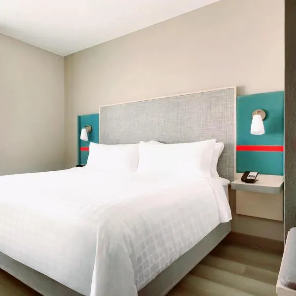 Americas Best Value Inn Providence-North Scituate, hotel di North Scituate