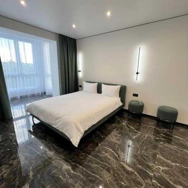 Люкс апартаменти в ЖКАрена та ЖК Great House, hotel a Rivne