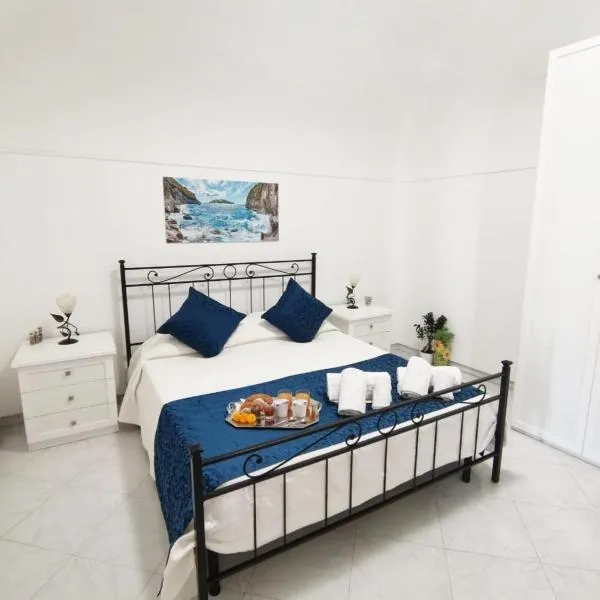 La Rondine B&B, hotel v destinaci Massa Lubrense