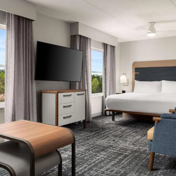 Homewood Suites by Hilton Chester, hotel in Chester