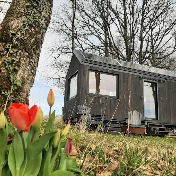 Noë-les-Mallets에 위치한 호텔 L'Envolée Ecolodge, tiny house au coeur des vignes