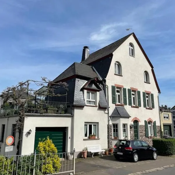 Ferienwohnung Moselsteig, hotel in Reil