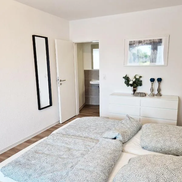 Pension Weserufer, hotel v destinaci Brake