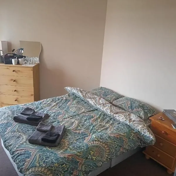 Room for rent in Waterford City, Ireland, hotel v mestu Waterford