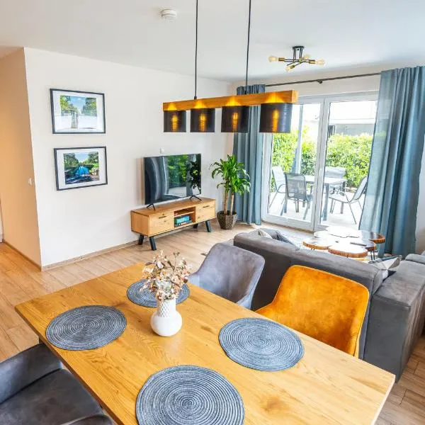 FeWo An der Vechte - mit Netflix und PS4, hotel in Nordhorn