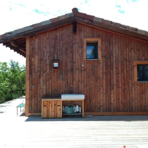 Gîtes de Revirand, hotel v destinaci Sarras