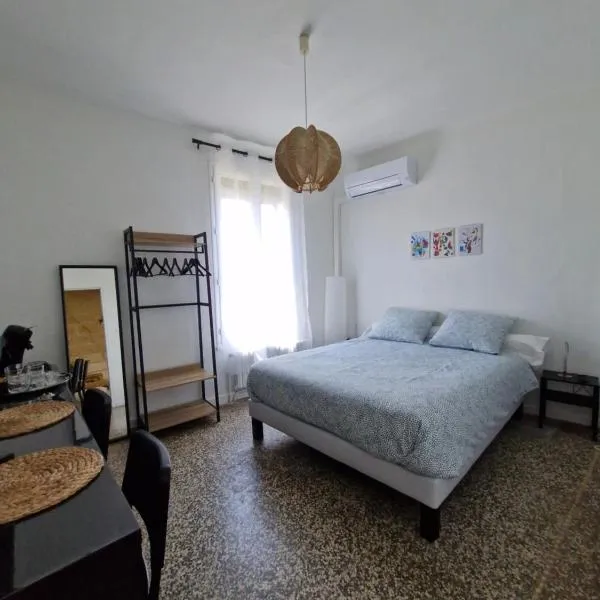Chambre Sommières, hotel v destinácii Sommières