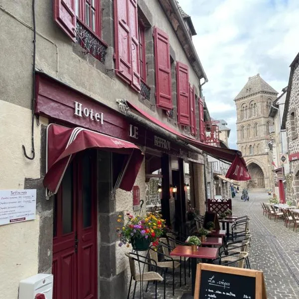 Hôtel Restaurant Le Beffroi, hotel v destinácii Salers