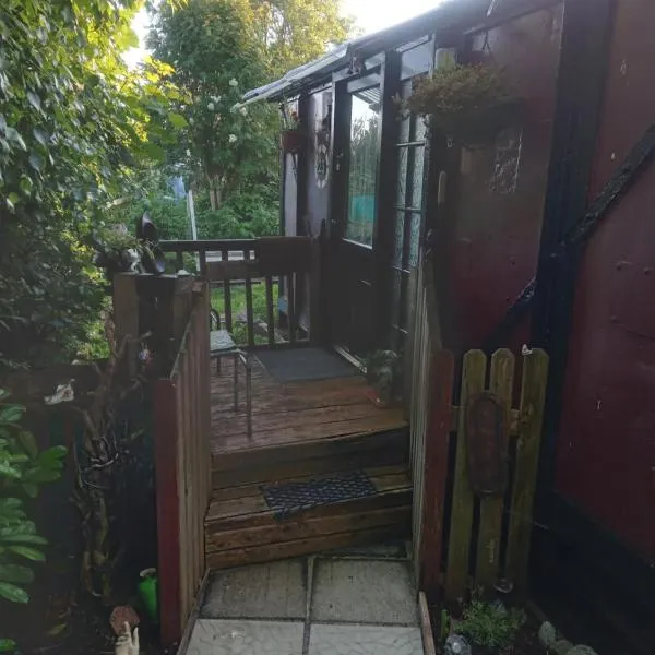 Little Green Carraige, hotel v destinaci Kilcolgan