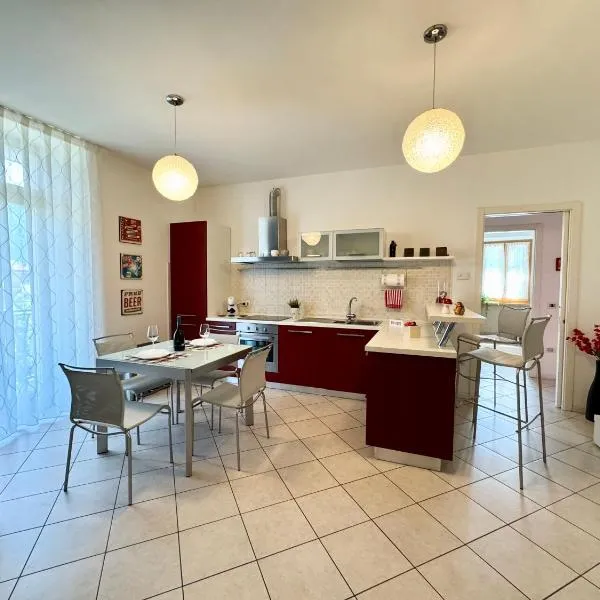Das Rote Haus, hotel in Riva del Garda
