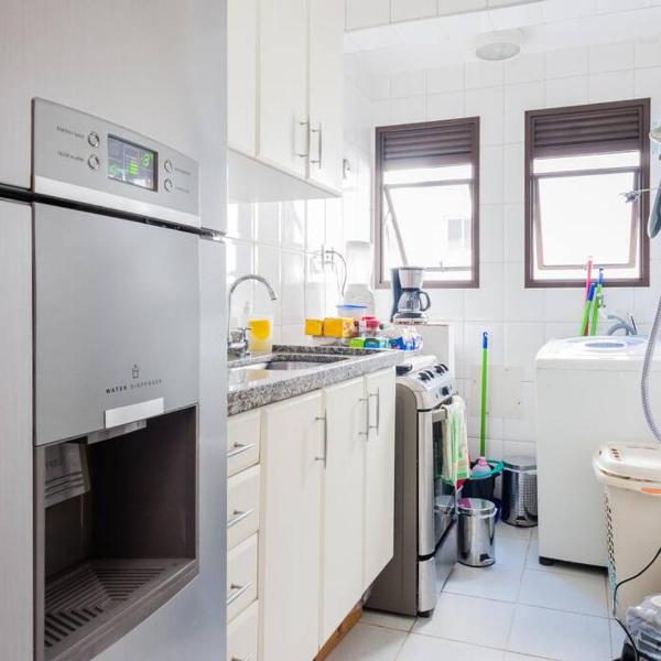 Cozy Ap a 60m do Sirio, 1 quarto e sala de 50m2 com Ar, piscina na cobertura, estacionamento grátis - Foto 3