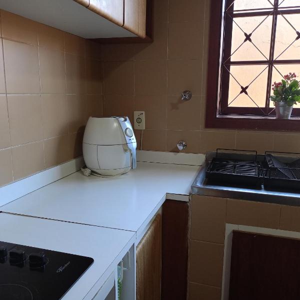 Casa inteira 2 quartos no Centro de Jacareí próximo à São José dos Campos - Foto 3