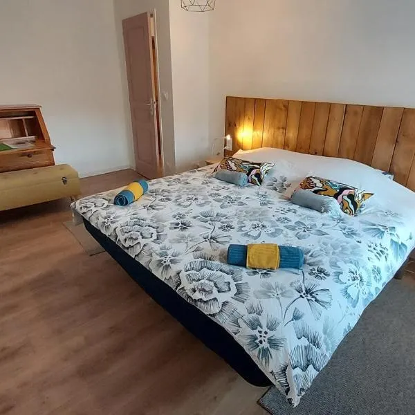 Suite à l'Oasis de Chamousset, hotel v destinaci Brullioles